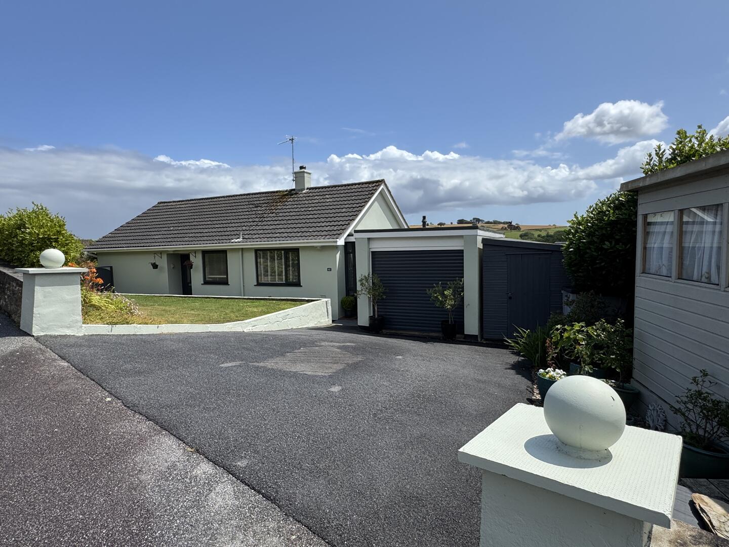 2 bed property in Higher Polsue Way, Truro
